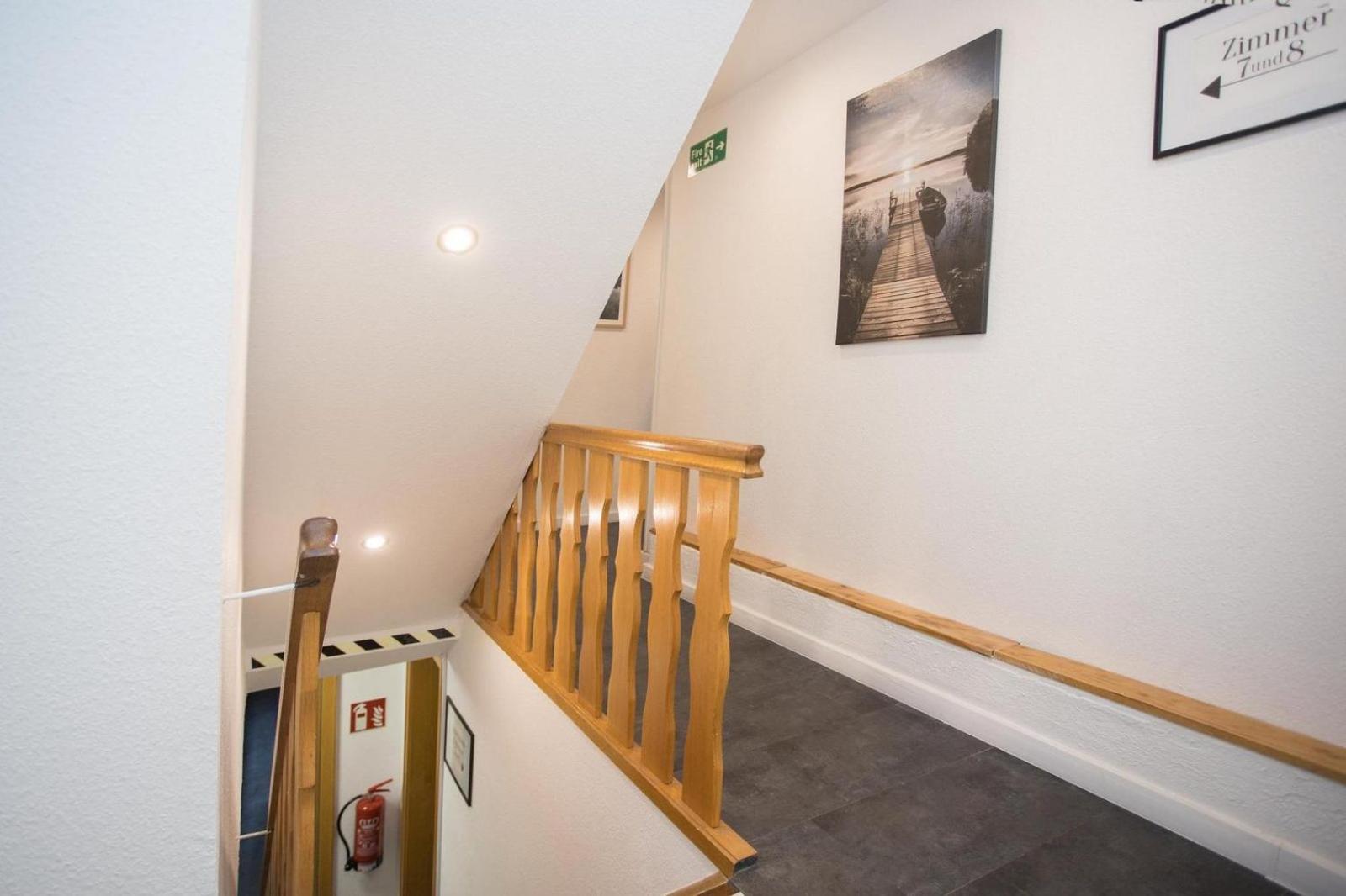 Vakantiehuis - 'Ferienhaus K17 Voor 18 Pers' - Kirchstrasse 17 | Winterberg Luaran gambar